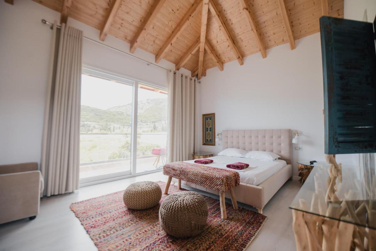 Vila Natali Himare Exterior photo